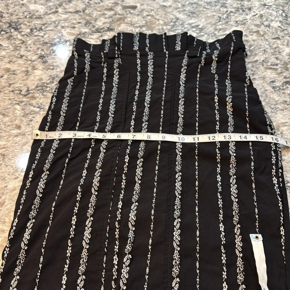 Anthropologie Eva Franco Black White Textured Stripe Pencil Skirt Size 4